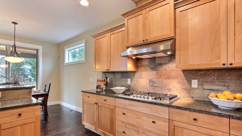 Rainier kitchen